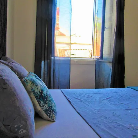 Loving 3 Apartment